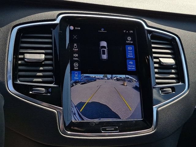 2023 Volvo XC90 Plus