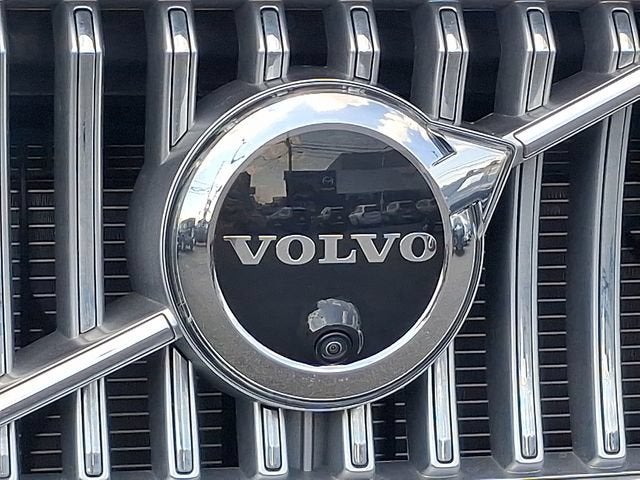 2023 Volvo XC90 Plus