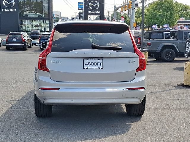 2023 Volvo XC90 Plus