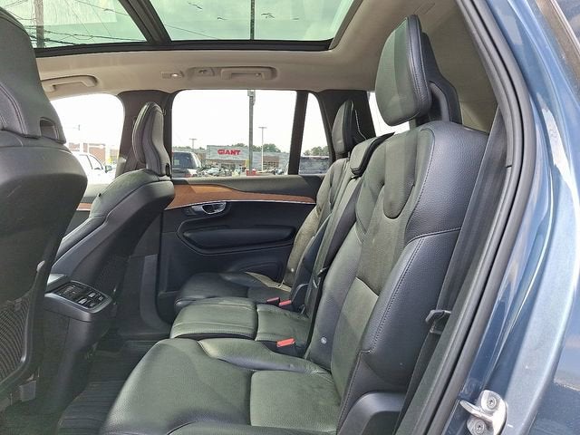 2023 Volvo XC90 Plus