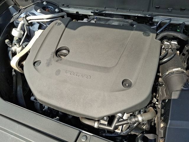 2023 Volvo XC90 Plus