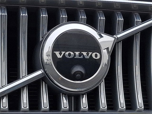 2023 Volvo XC90 Plus