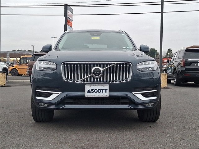 2023 Volvo XC90 Plus