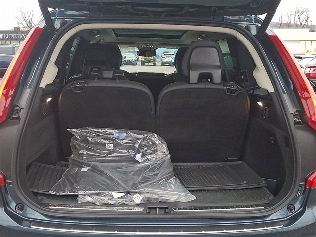 2023 Volvo XC90 Plus