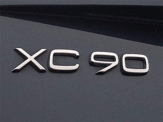 2023 Volvo XC90 Plus