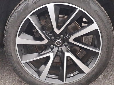 2023 Volvo XC90 Plus