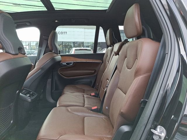 2023 Volvo XC90 Plus