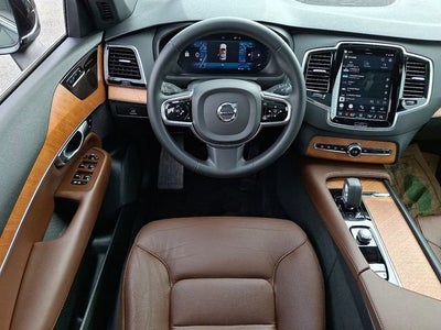 2023 Volvo XC90 Plus