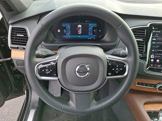 2023 Volvo XC90 Plus