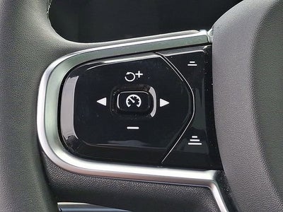 2023 Volvo XC90 Plus