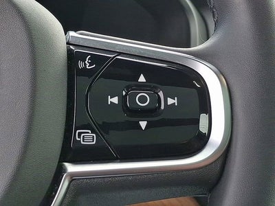 2023 Volvo XC90 Plus