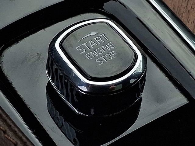 2023 Volvo XC90 Plus