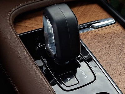 2023 Volvo XC90 Plus