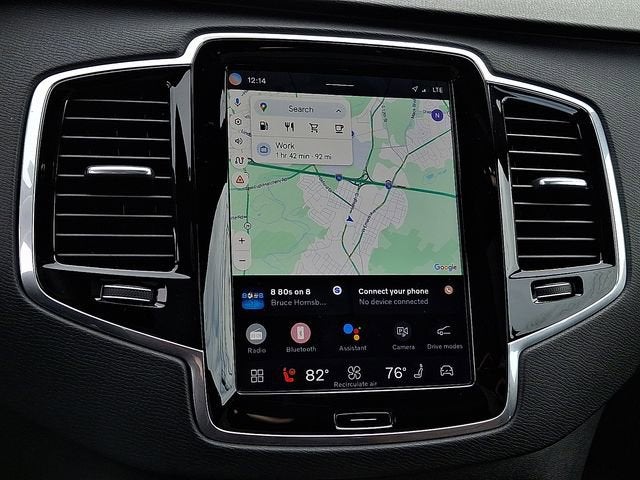 2023 Volvo XC90 Plus