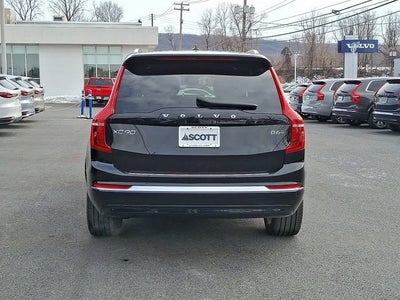 2023 Volvo XC90 Plus