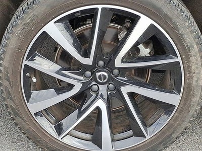 2023 Volvo XC90 Plus