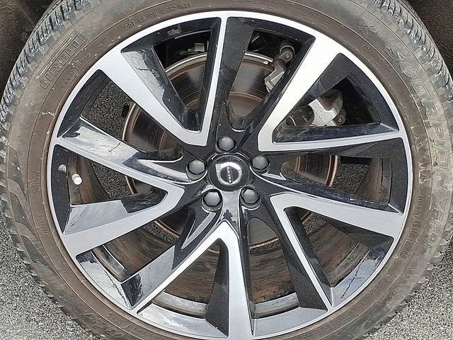 2023 Volvo XC90 Plus