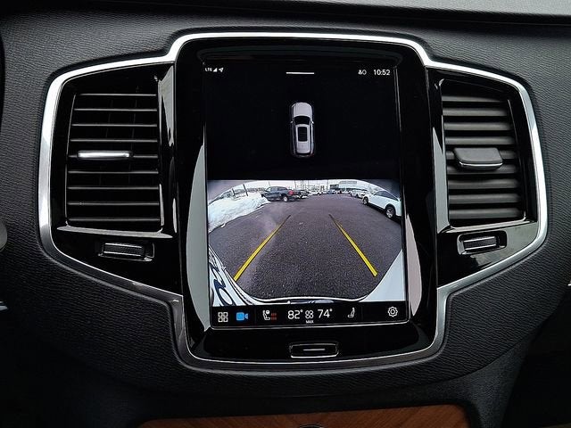 2023 Volvo XC90 Plus