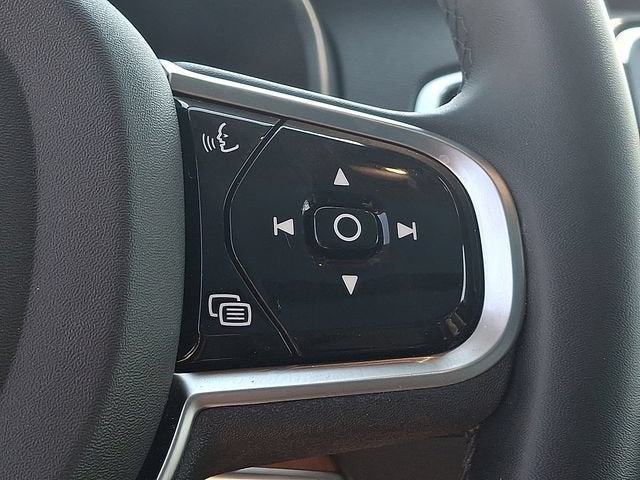 2023 Volvo XC90 Plus