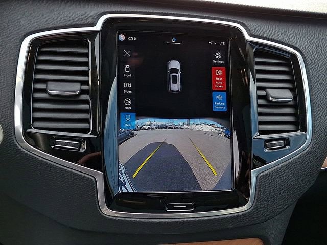 2023 Volvo XC90 Plus