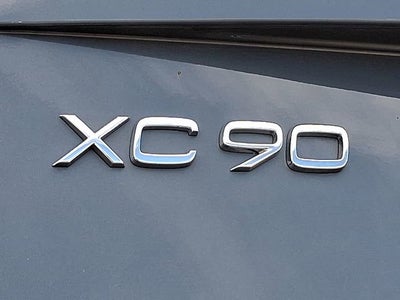 2023 Volvo XC90 Plus