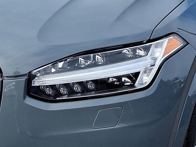 2023 Volvo XC90 Plus