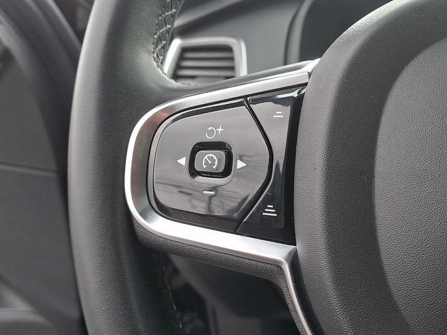 2023 Volvo XC90 Plus