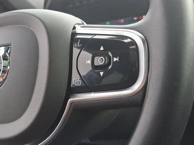 2023 Volvo XC90 Plus