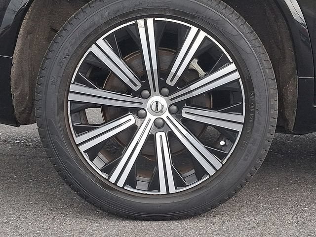 2023 Volvo XC90 Plus
