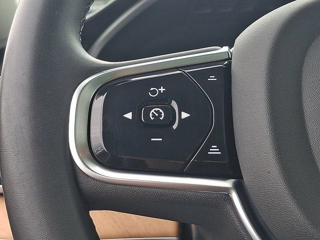 2023 Volvo XC90 Plus