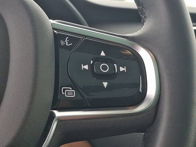 2023 Volvo XC90 Plus