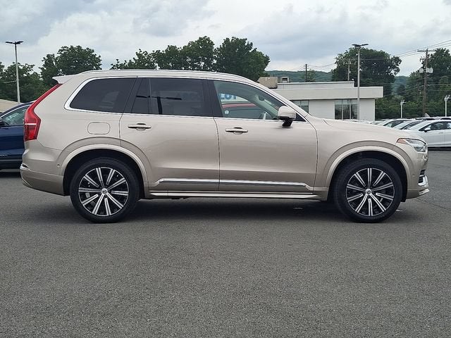 2023 Volvo XC90 Plus