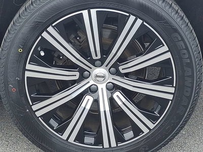 2023 Volvo XC90 Plus