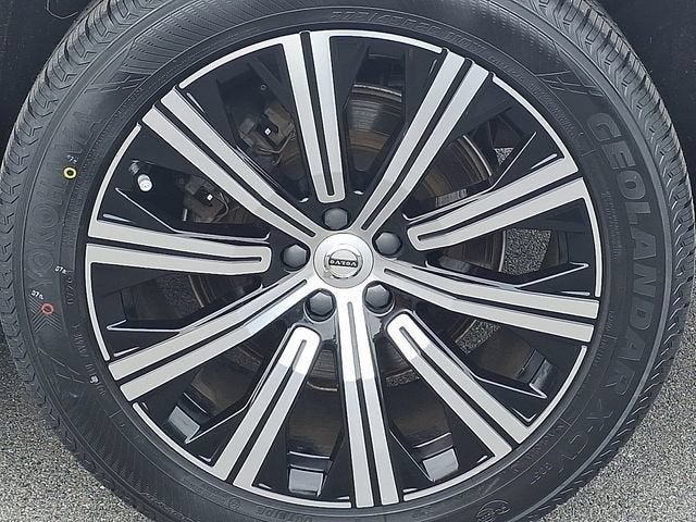 2023 Volvo XC90 Plus