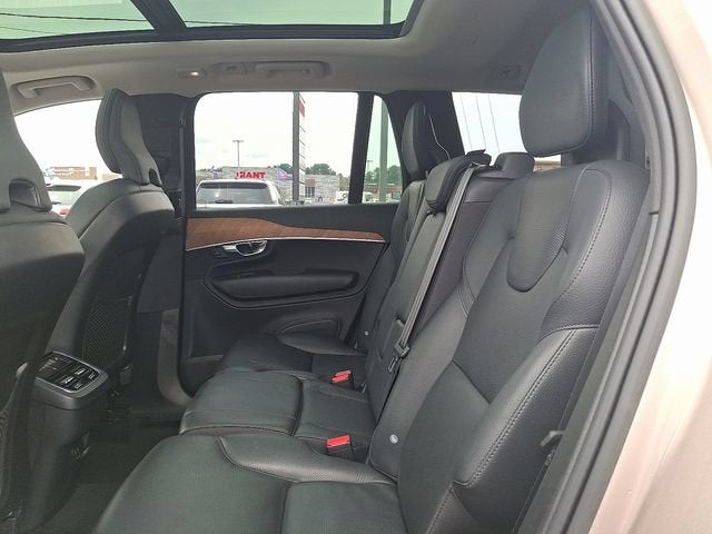 2023 Volvo XC90 Plus