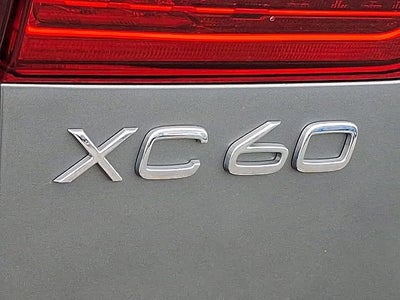 2020 Volvo XC60 Momentum