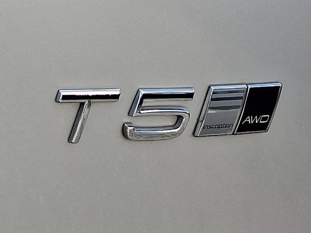 2019 Volvo XC40 Inscription