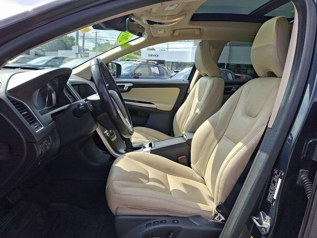 2016 Volvo XC60 T5 Premier