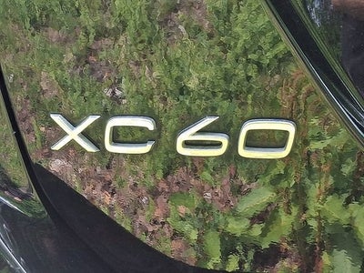 2015 Volvo XC60 T5 Platinum