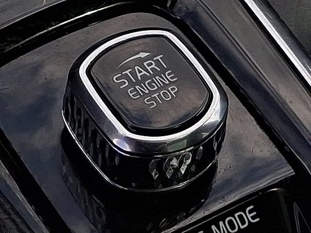 2021 Volvo XC90 Momentum