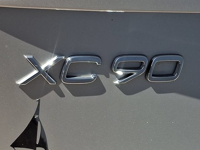 2021 Volvo XC90 Momentum
