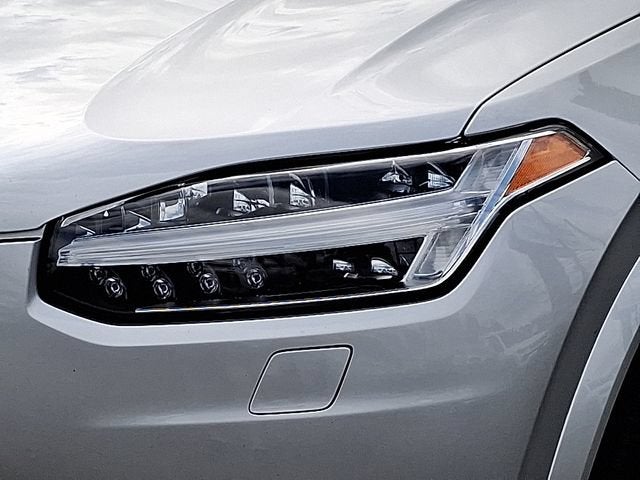 2021 Volvo XC90 Momentum