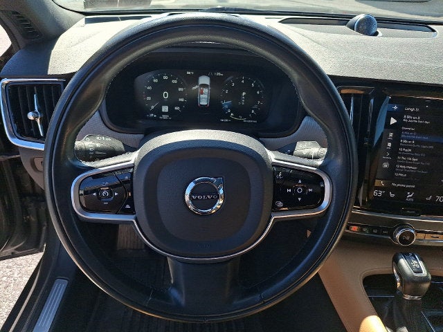 2020 Volvo V90 Cross Country Base