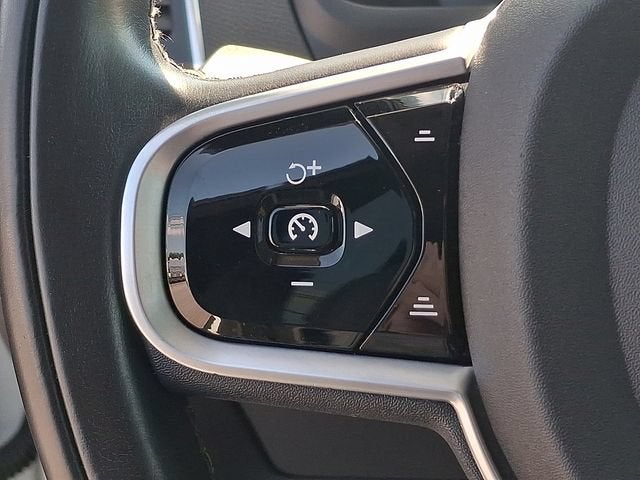 2020 Volvo XC90 Momentum