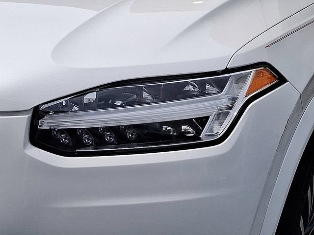 2020 Volvo XC90 Momentum