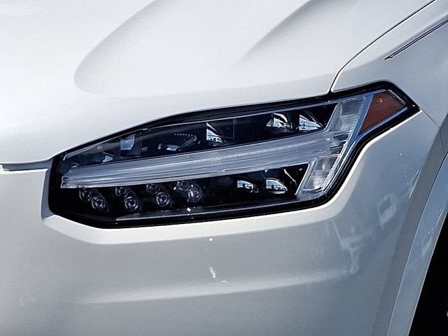 2020 Volvo XC90 Momentum