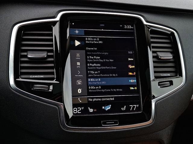 2016 Volvo XC90 T6 Momentum