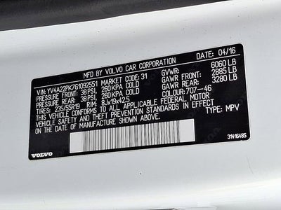 2016 Volvo XC90 T6 Momentum