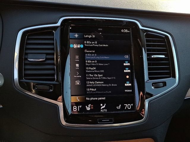 2022 Volvo XC90 Momentum