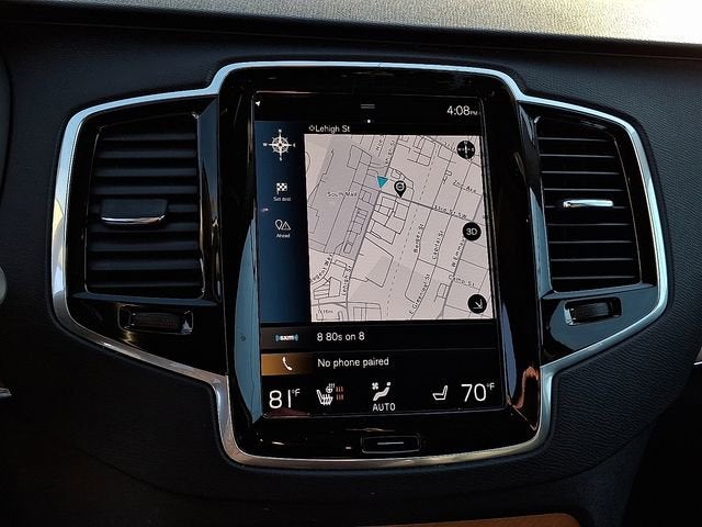 2022 Volvo XC90 Momentum